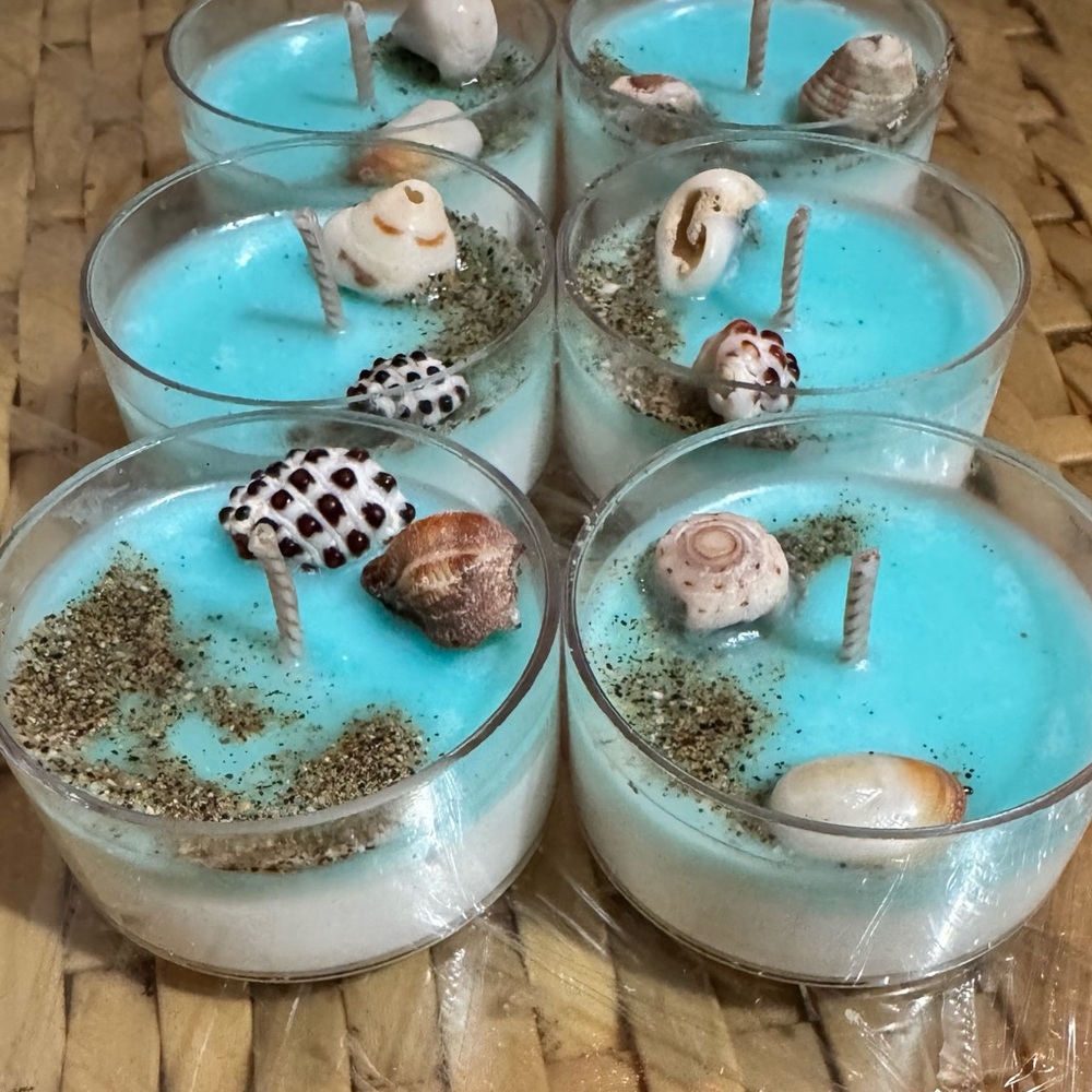 Set of 6 Maui Blue Seashell Maui Tea light Candles - Picture 2 of 3